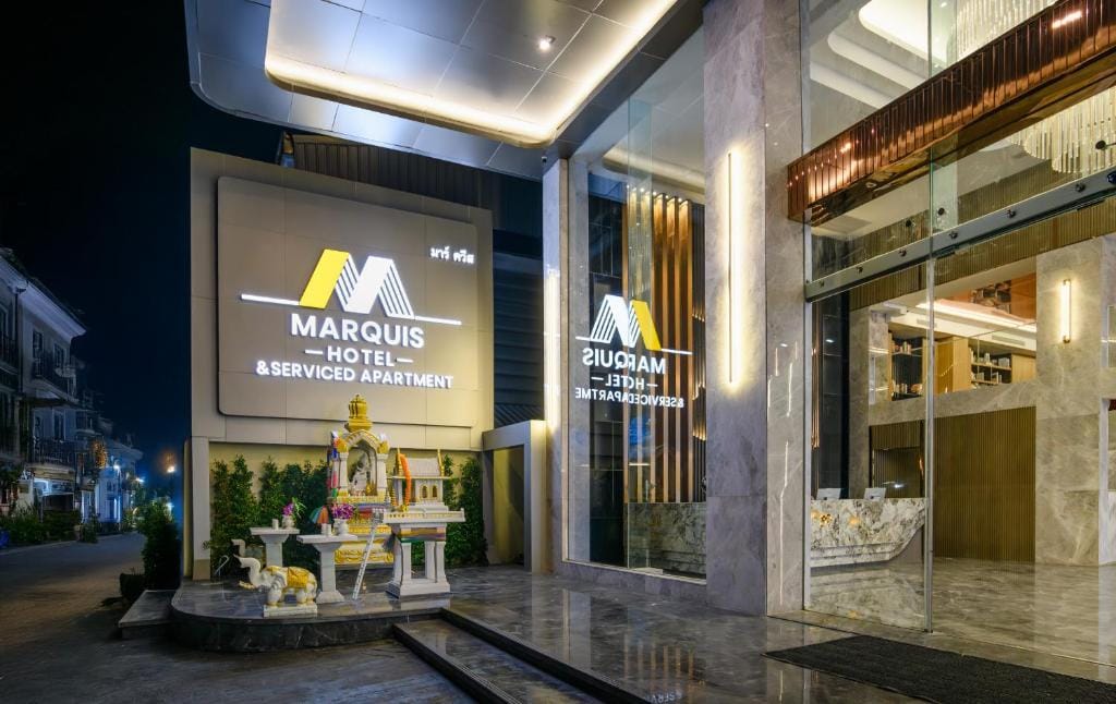 Marquis Hotel — 1