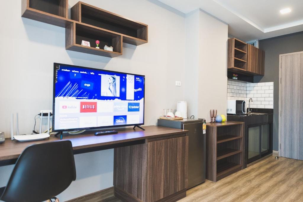 W2 RESIDENCE — 4