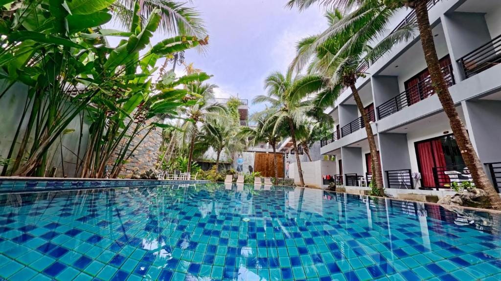 Baan Phu Chalong Place — 1