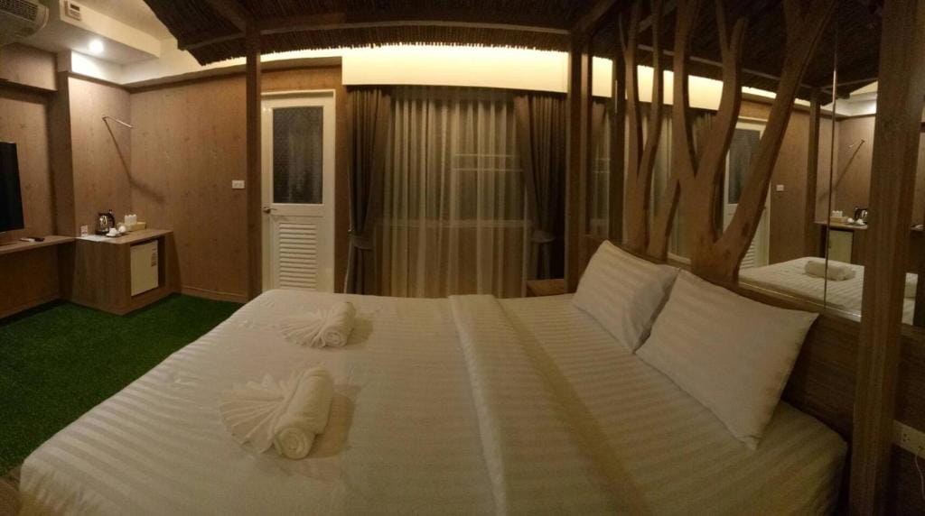 Nava Grand — 3