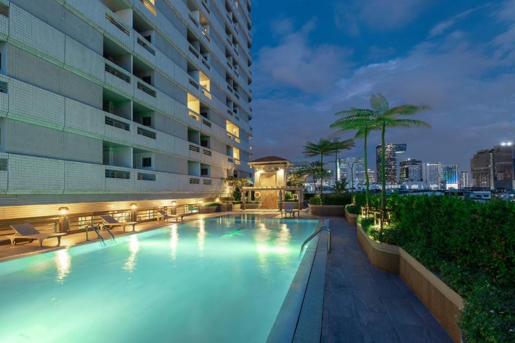 BU Place Hotel — 2