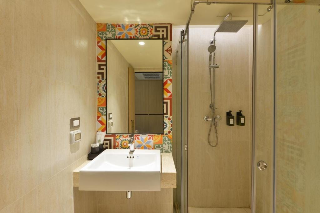 Kastel Bangkok Hotel — 3