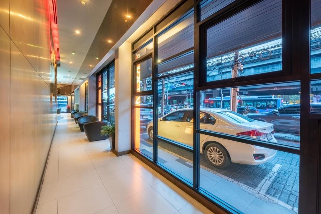 M2 de Bangkok Hotel — 3