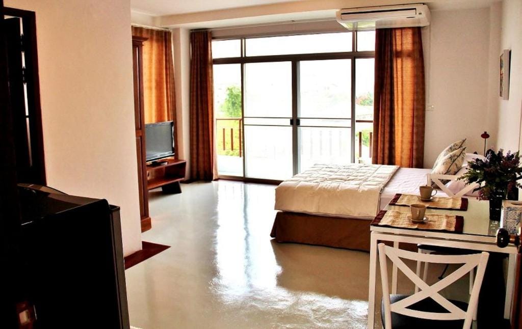 The Meet Green Apartment — 2