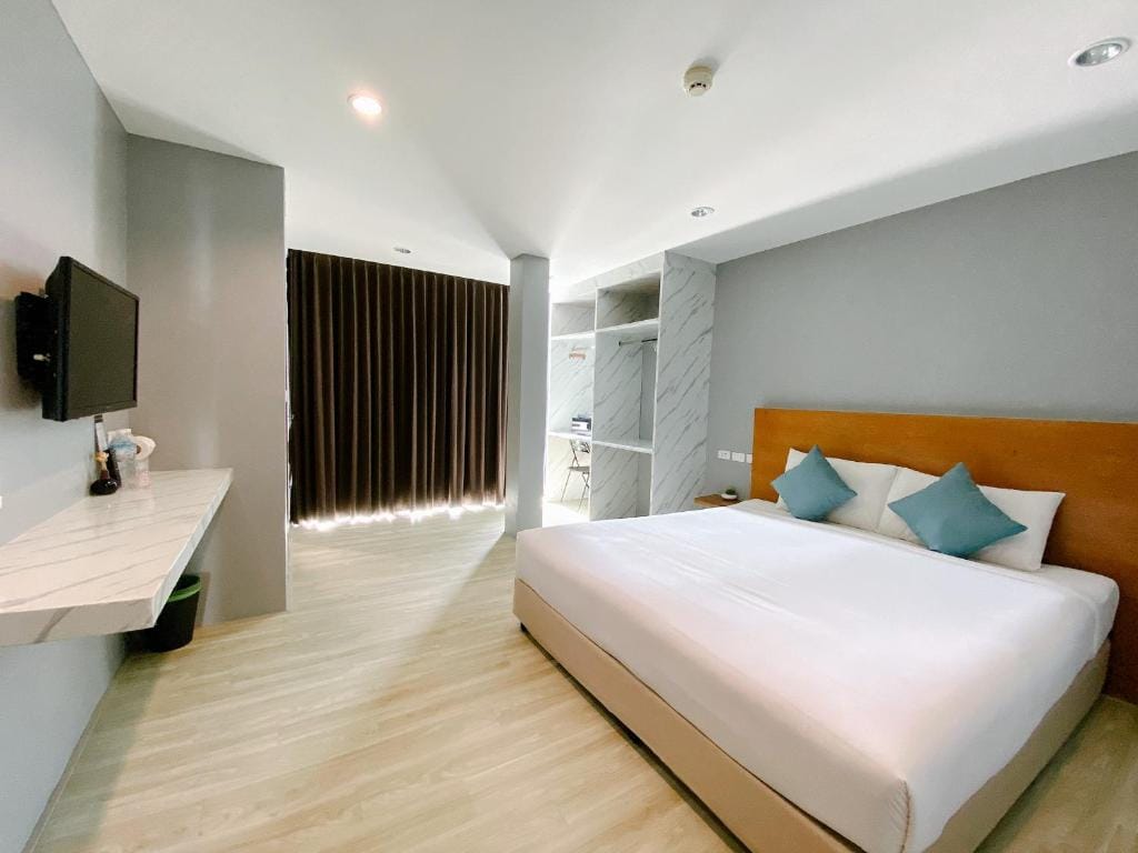 Behind The Scene Hotel Club @ Samui — 4