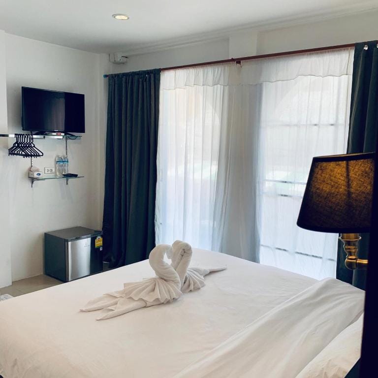 Chaweng best hotel and hostel samui — 2