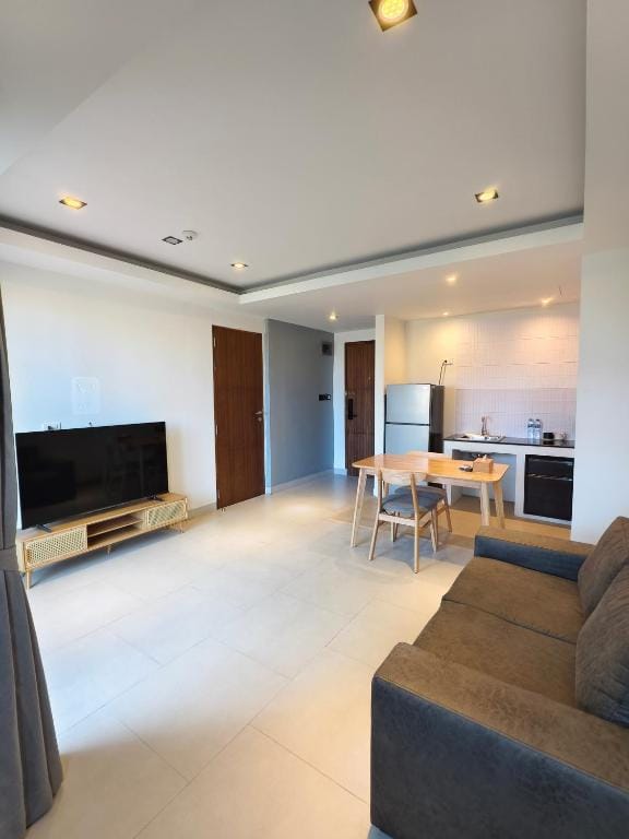 Lek Lek Samui Room X Coffee Bar — 3