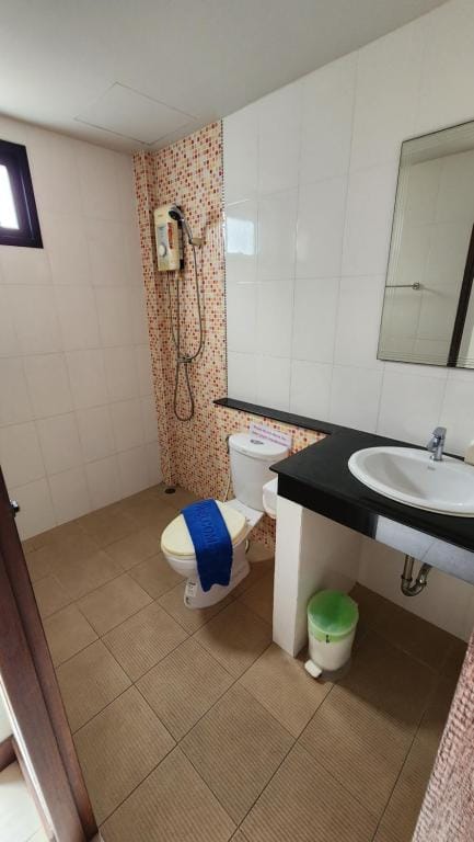 Panupong Hotel — 3
