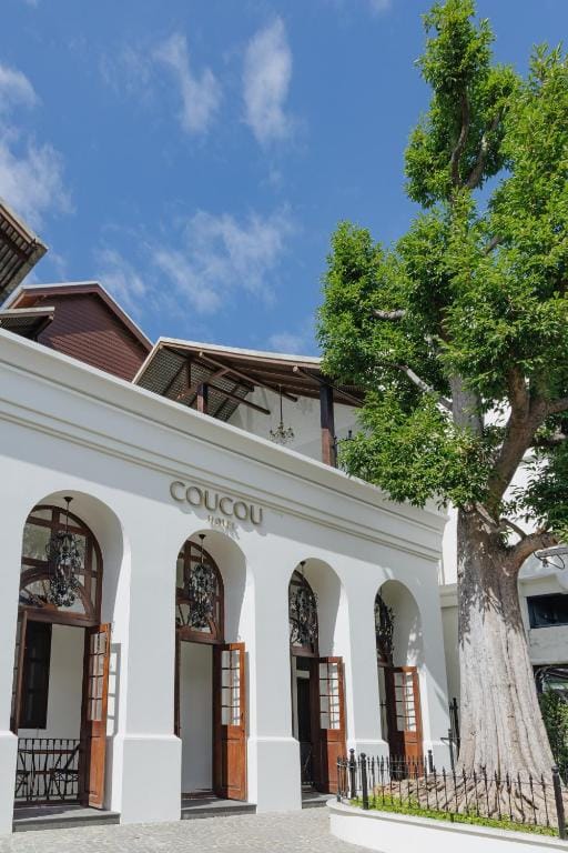 Coucou Hotel — 1
