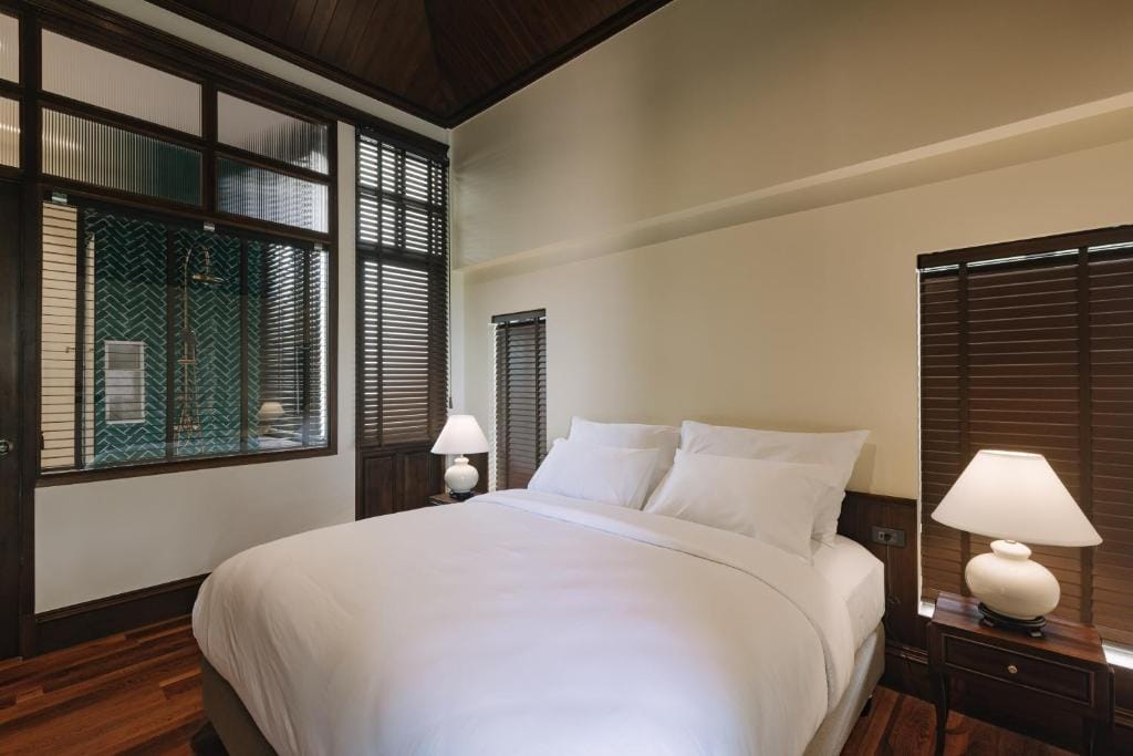 Coucou Hotel — 2
