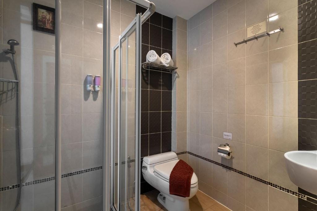 Lee Chiang Hotel — 3