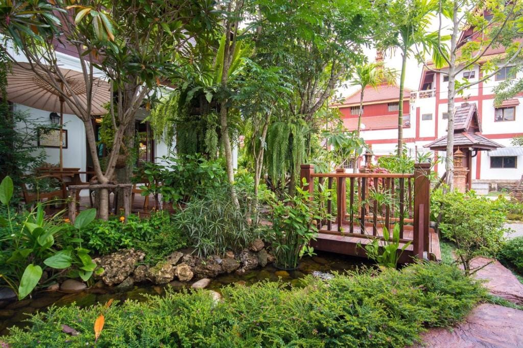 Rich Garden House Hotel — 5