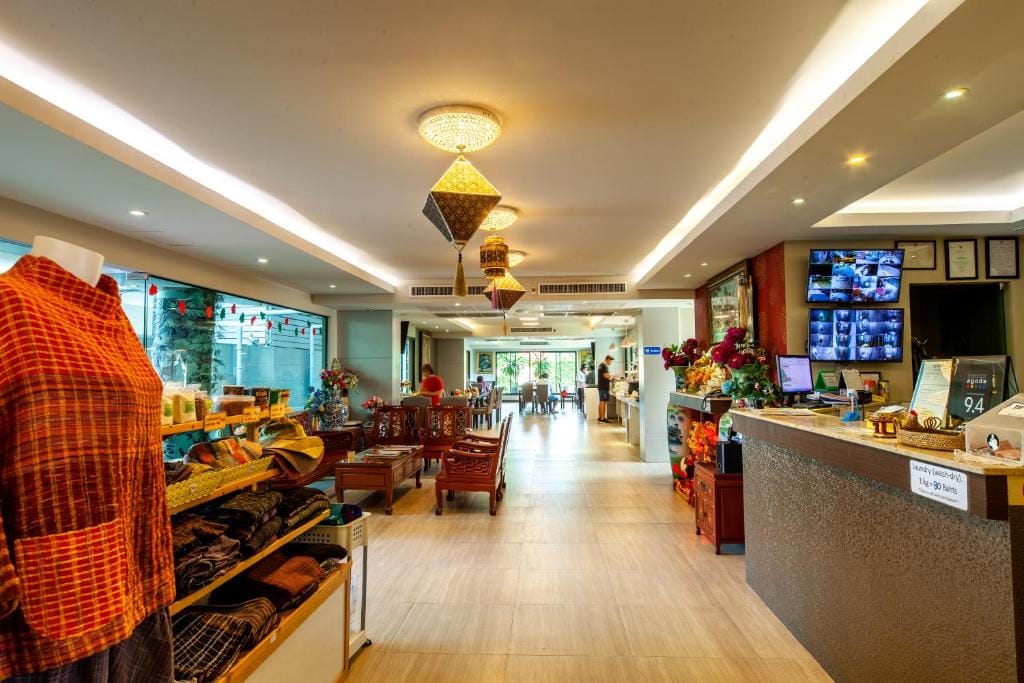 Rung Aroon Hotel By Le Siri — 3