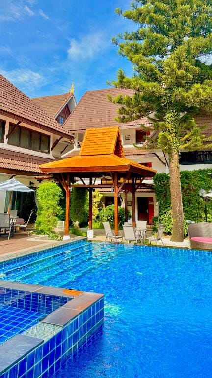 Nak Nakara Hotel — 1