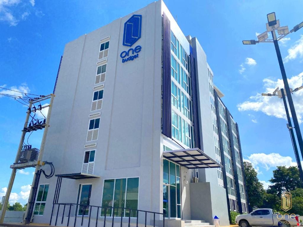 วัน บัดเจท เชียงราย สนามกีฬา One Budget Hotel Chiangrai Stadium — 1