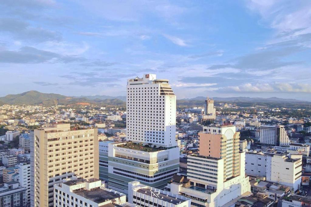 Lee Gardens Plaza Hotel - SHA Plus — 1