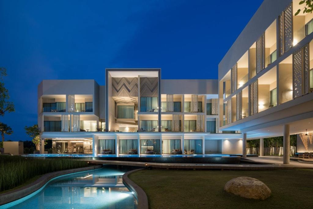 The Signature Hotel Airport — 2