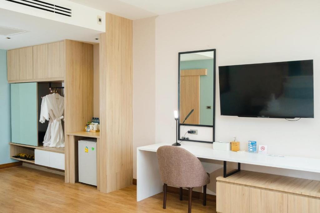 W3 Hotel — 4