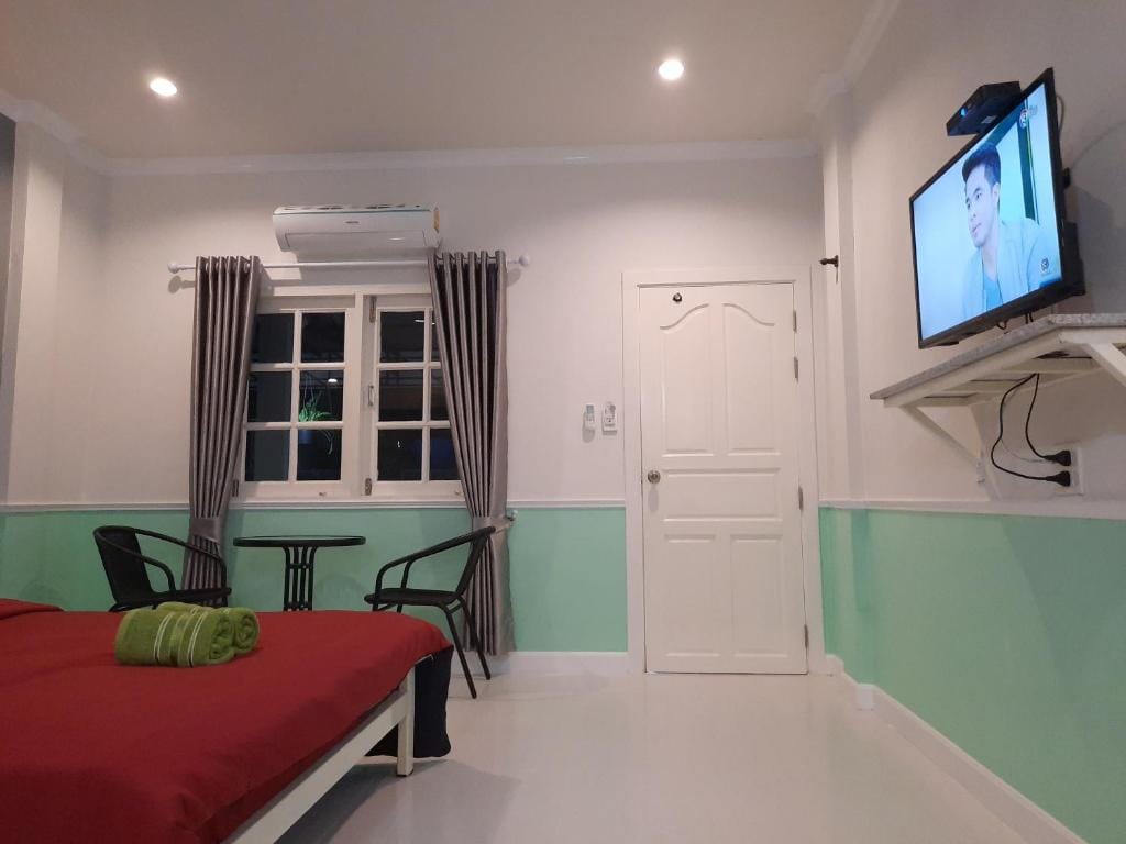 Fancy Carp Resort Hua-Hin — 4