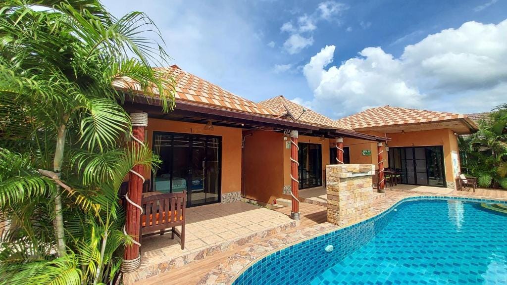 Panisara Pool Villa Resort Huahin — 1