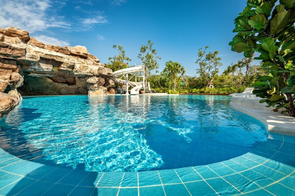 Phukalini Luxury Pool Villa & Onsen — 5