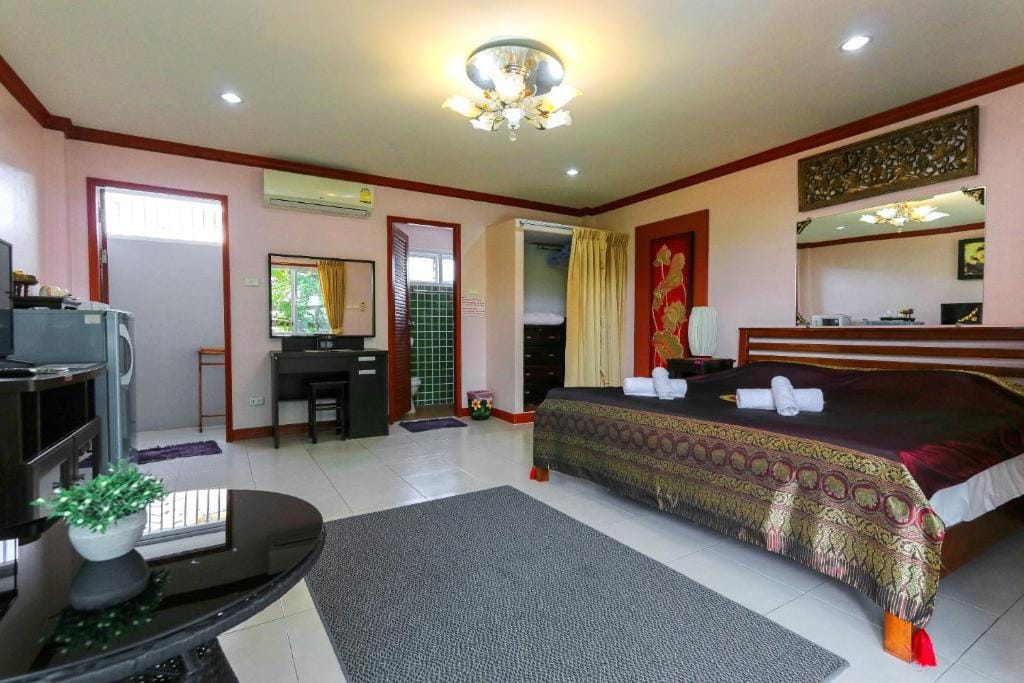 The Phen House — 5