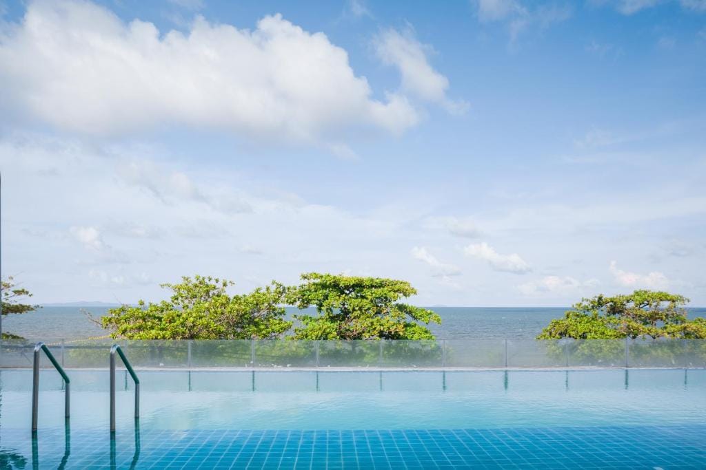 Jomtien Hisotel — 4