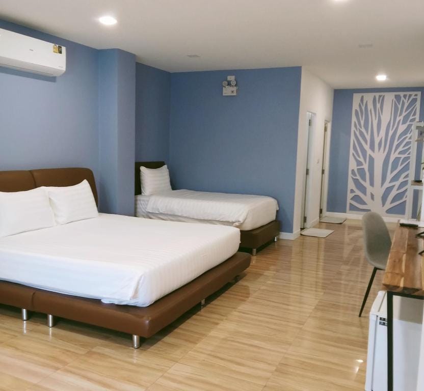 J-Boutique Hotel เจ-บูทีค โฮเทล — 2