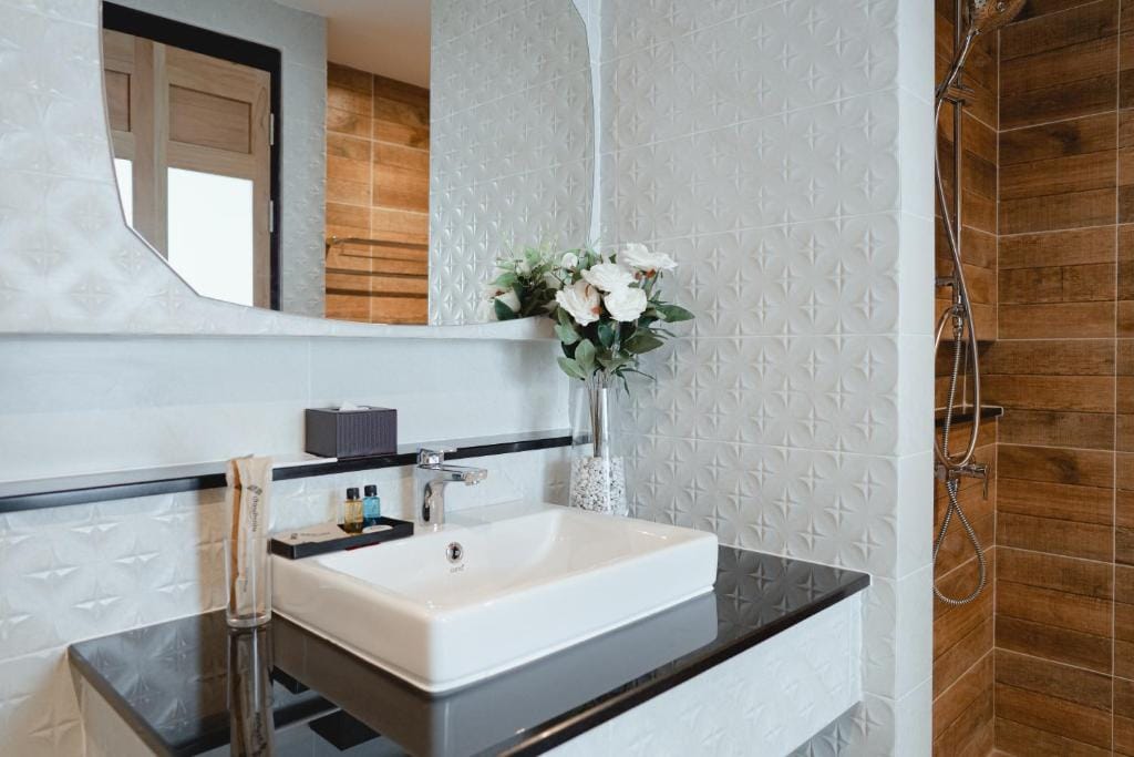 The Cotton Tree Hometel — 3