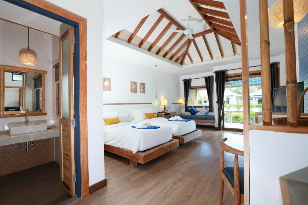 Lanta Casa Blanca — 2