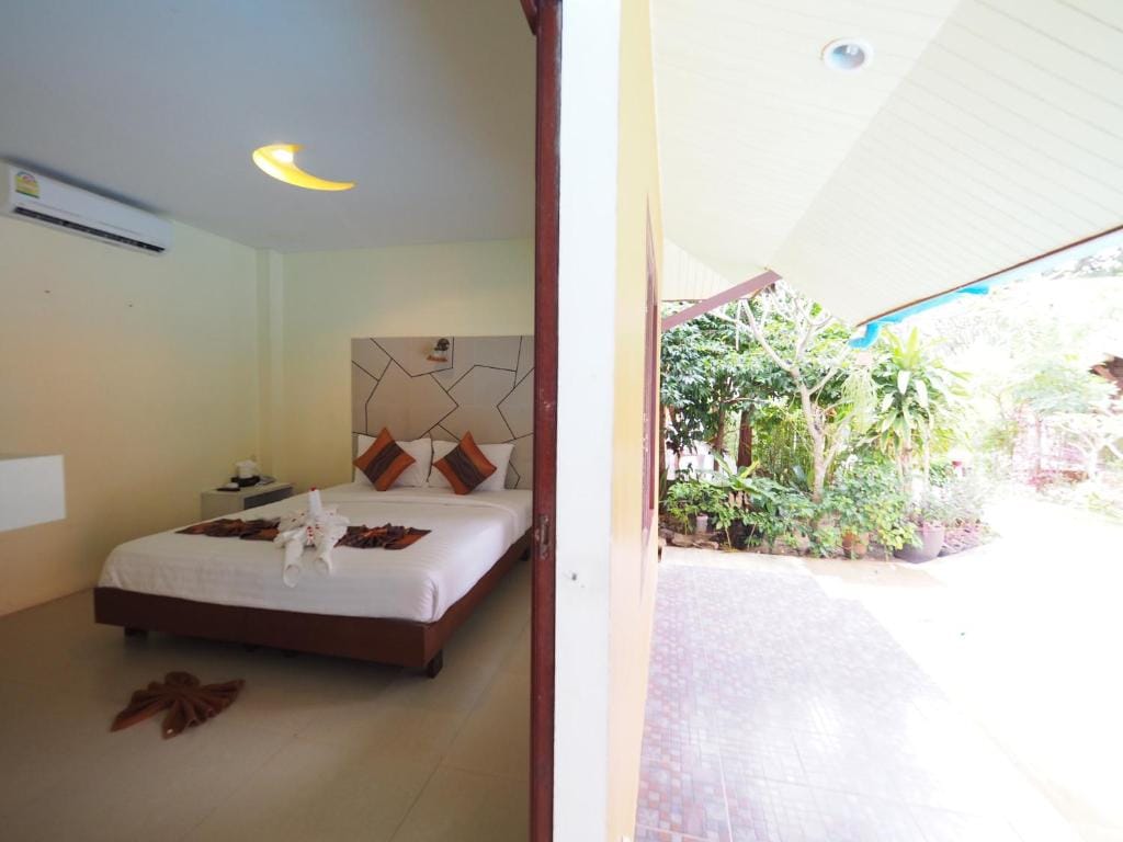 Lanta Fevrier Resort — 2