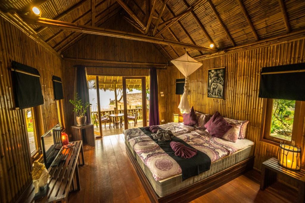 Lazy Days Bungalows — 2