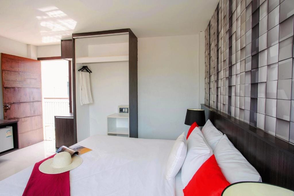 The Wings Boutique Hotels Krabi Ko Lanta — 3