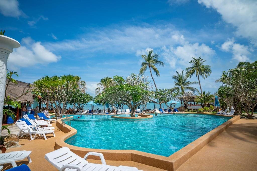 Crystal Bay Yacht Club Beach Resort — 2