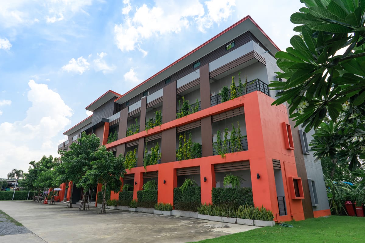 Smart Hotel — 4