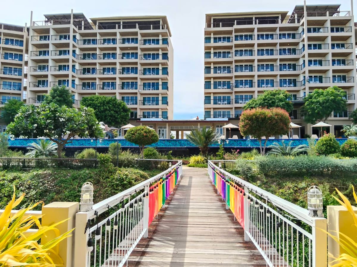 Royal Phala Cliff Beach Resort — 4