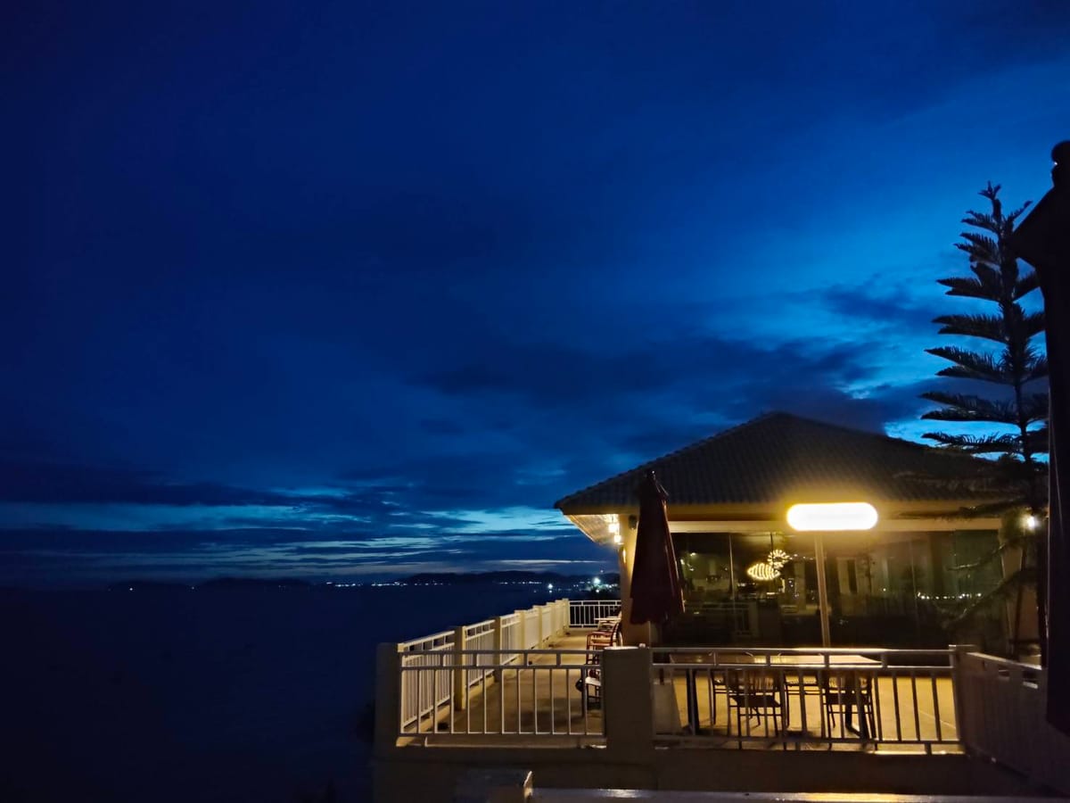 Royal Phala Cliff Beach Resort — 5