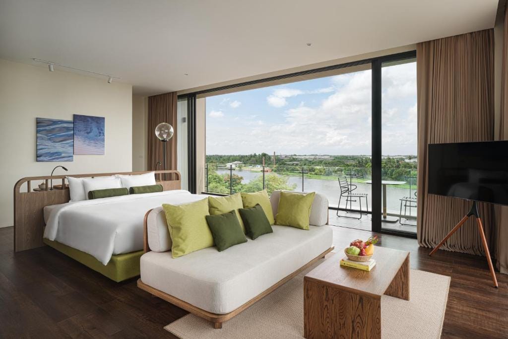 neera retreat hotel — 5