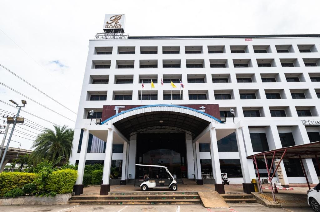 River Hotel The Budget — 4
