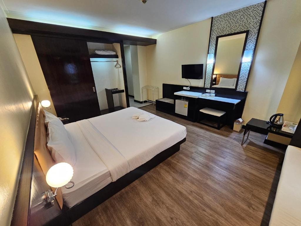 โรงแรม ซิตี้พาร์ค โคราช City Park Hotel — 2