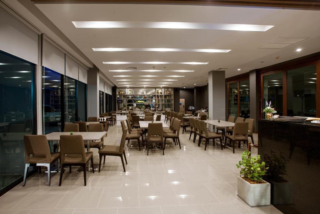 Leosor Hotel — 4