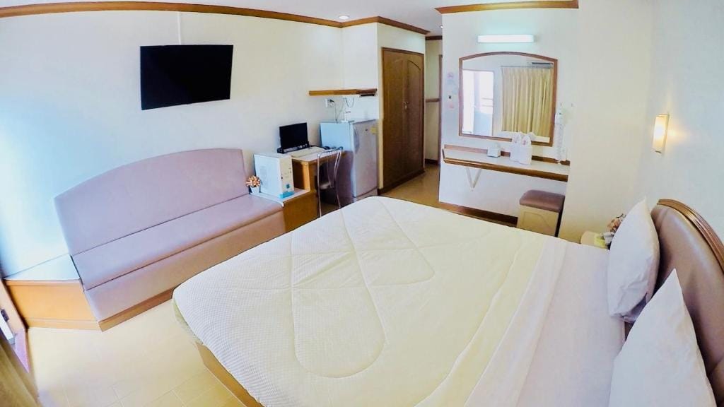 P.A. Place Hotel — 4