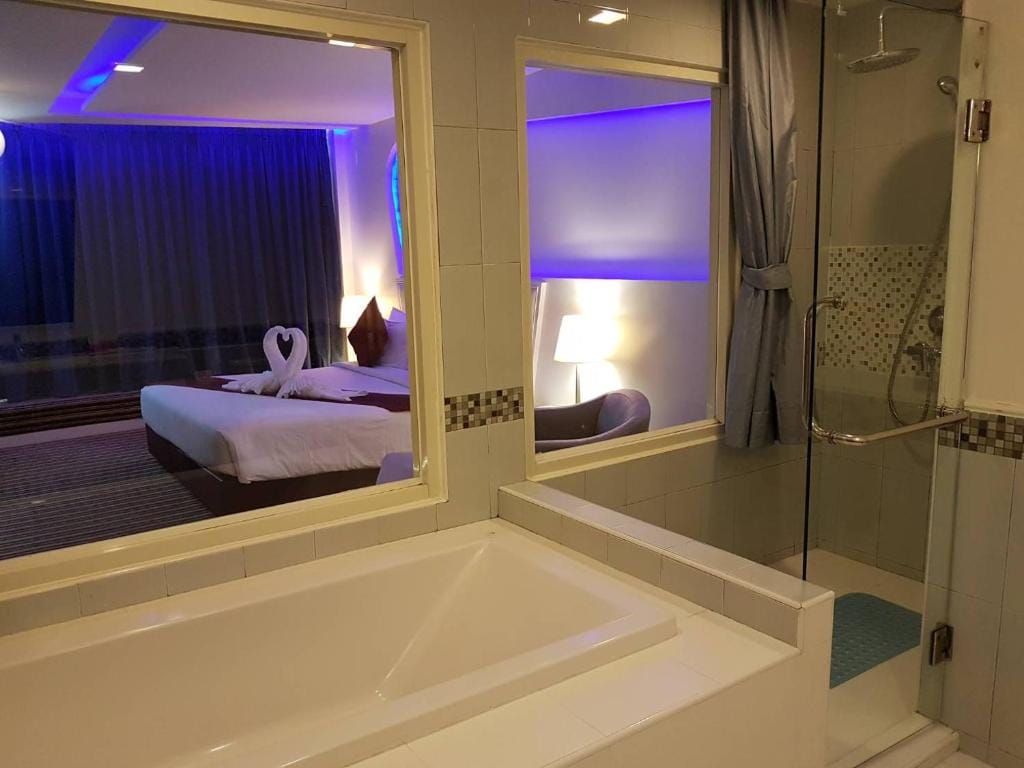 The Paradiso JK Design Hotel — 3