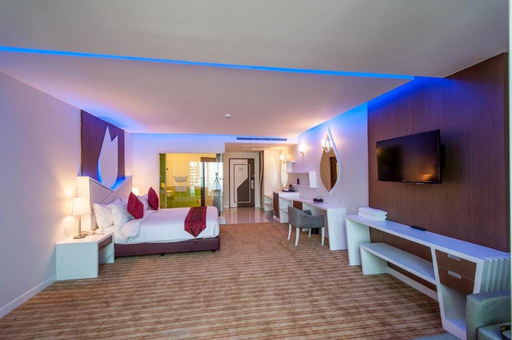 The Paradiso JK Design Hotel — 5