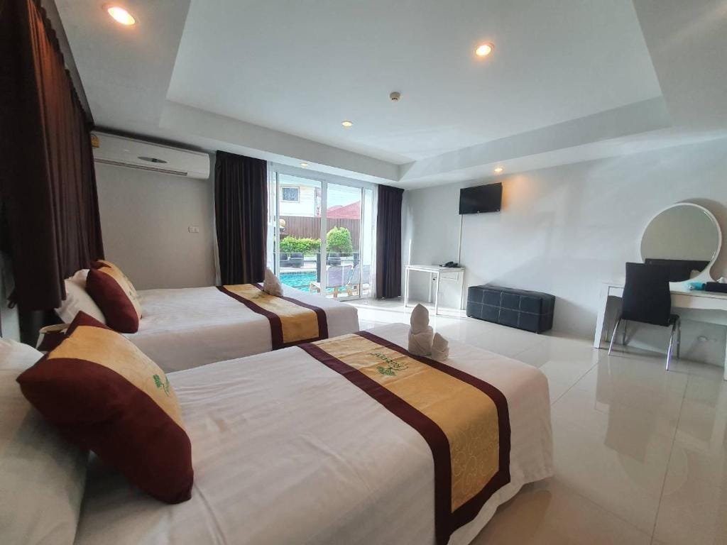 Retreat Resort Pattaya — 5