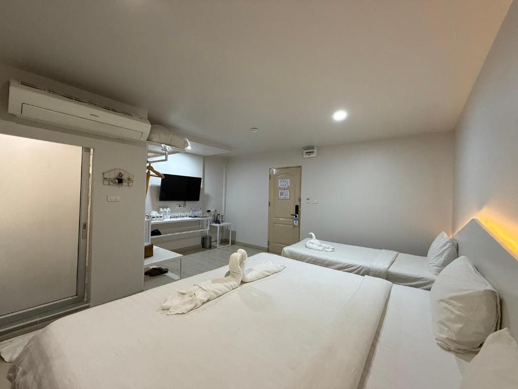 Bed By Boat @Nonthaburi Pier — 2