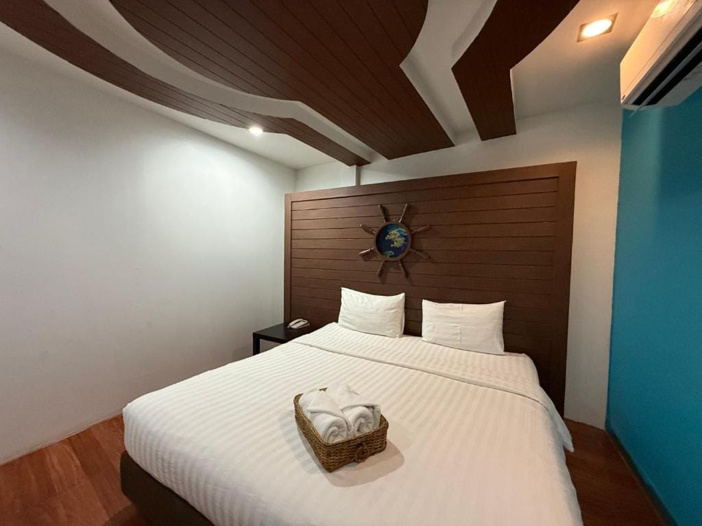 Bed By Cruise Hotel At Samakkhi-Tivanont — 5
