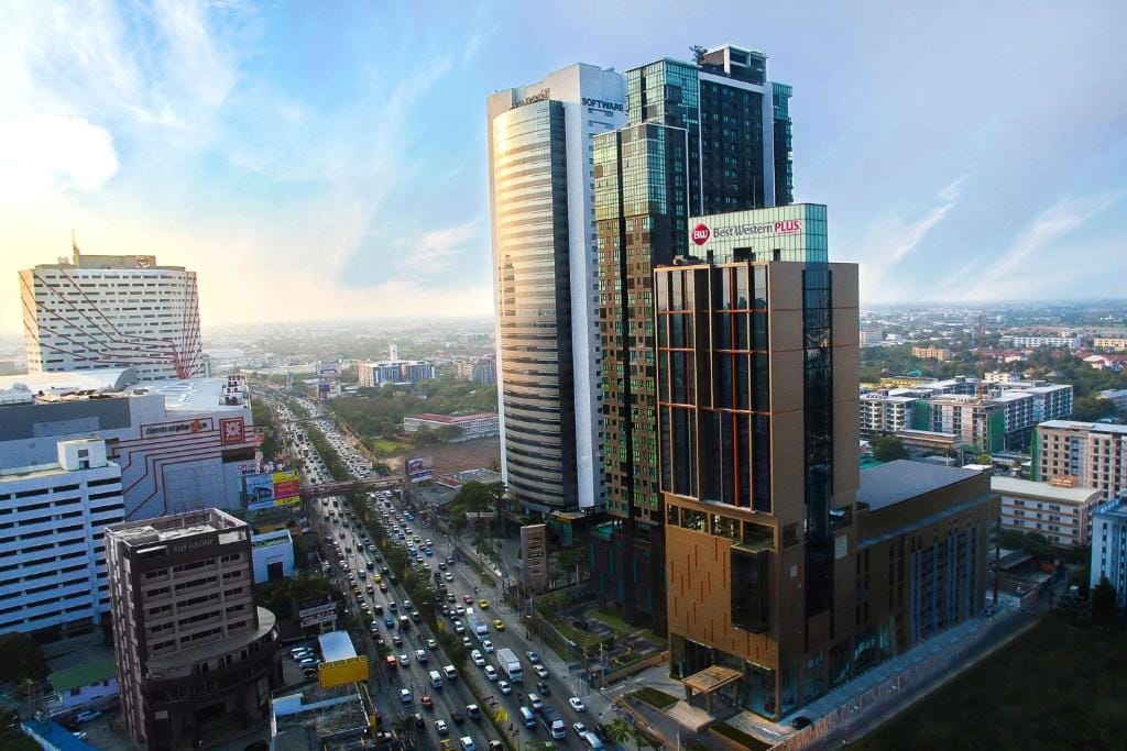 Best Western Plus Wanda Grand Hotel — 1