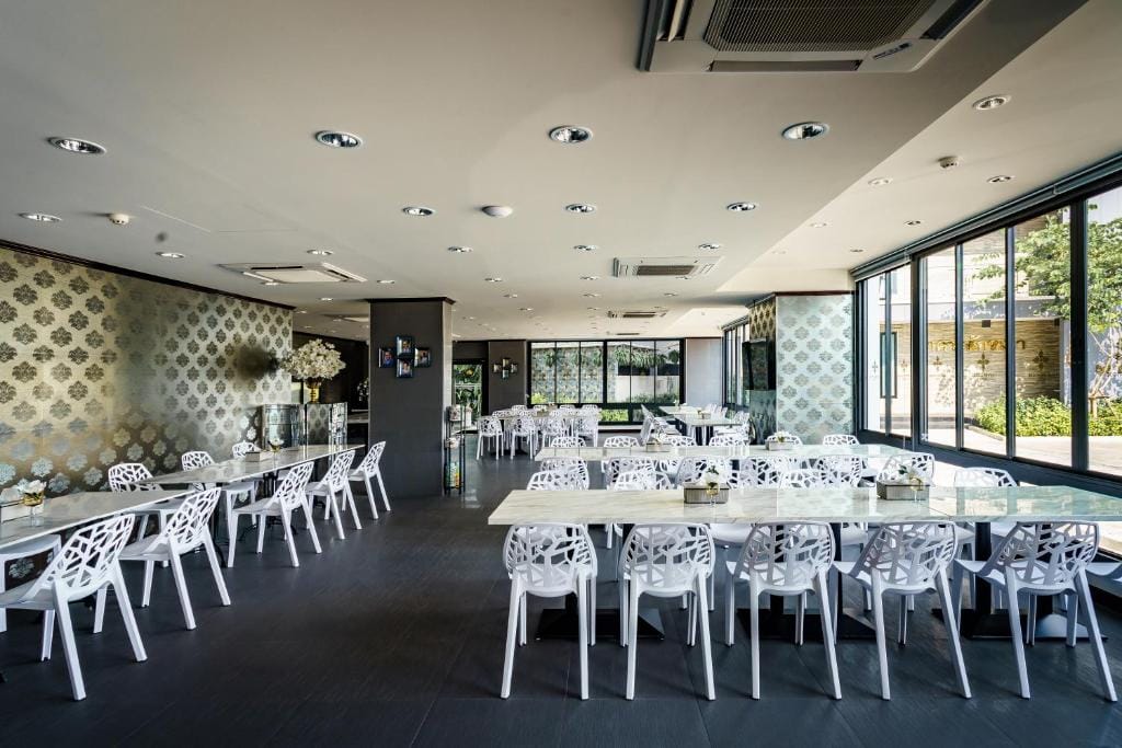 Lux Boutique Hotel — 4