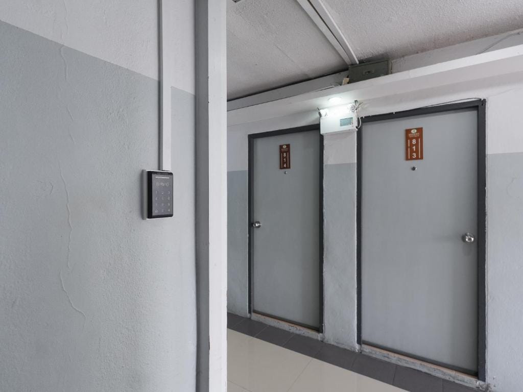 Regent Ngamwongwan Hotel — 2
